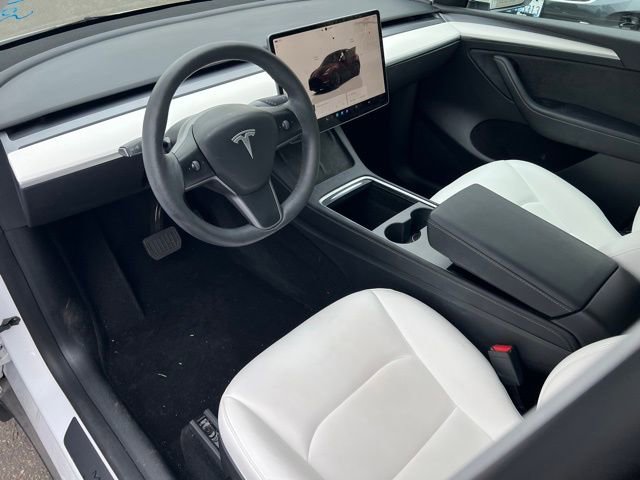 Used 2023 Tesla Model Y Long Range AWD/4WD image 15