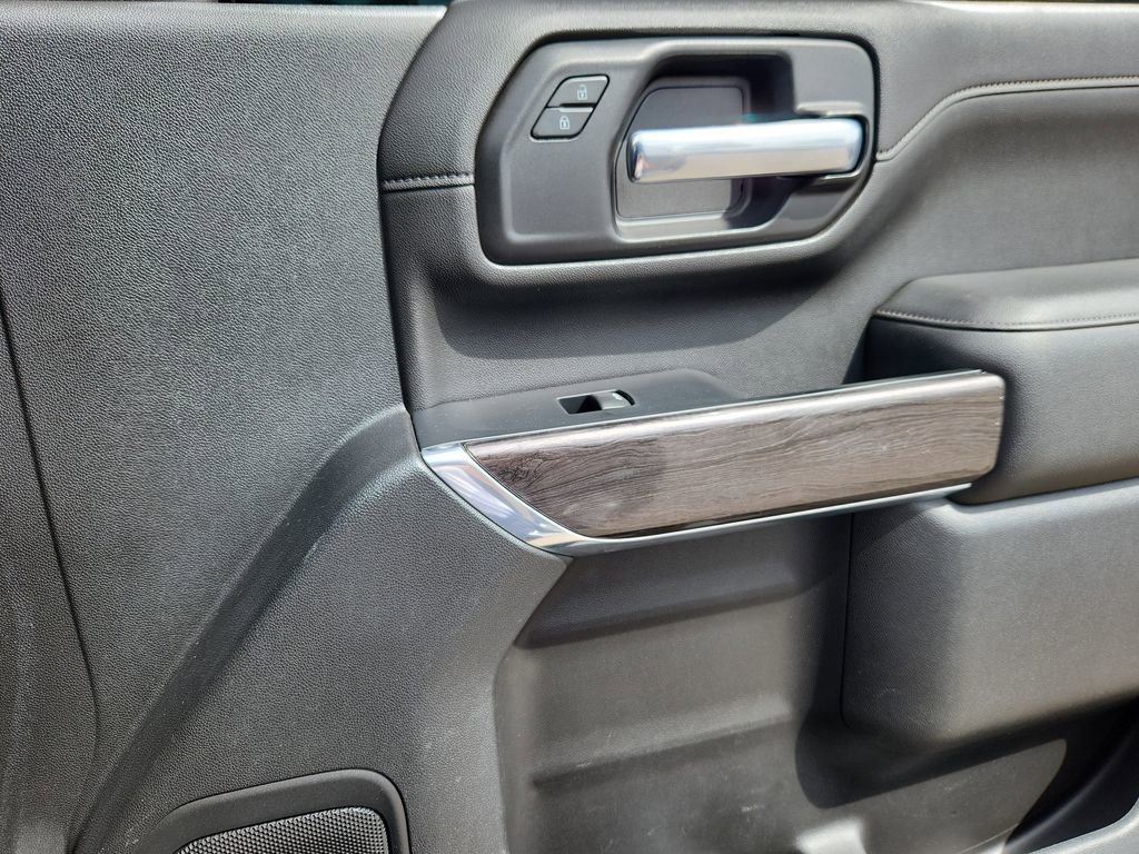 Used 2020 Chevrolet Silverado 2500 LTZ w/ LTZ Texas Edition image 14