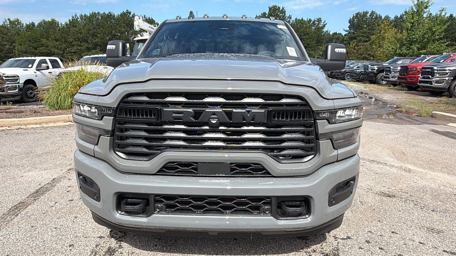 New 2026 RAM 3500 Big Horn AWD/4WD image 3