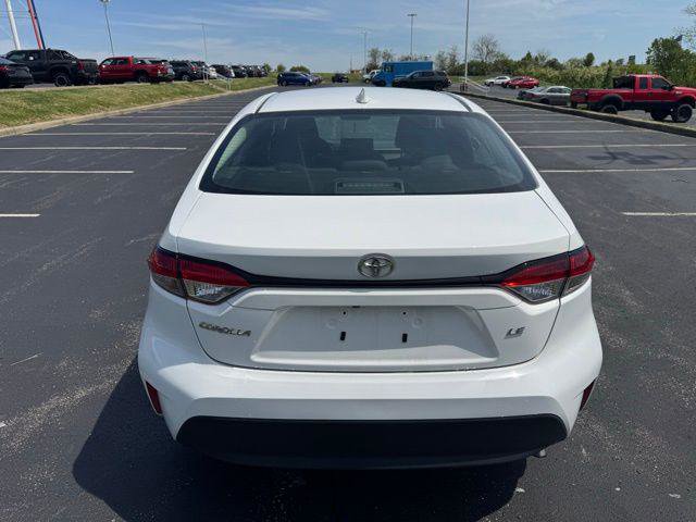 Certified 2024 Toyota Corolla LE FWD image 4