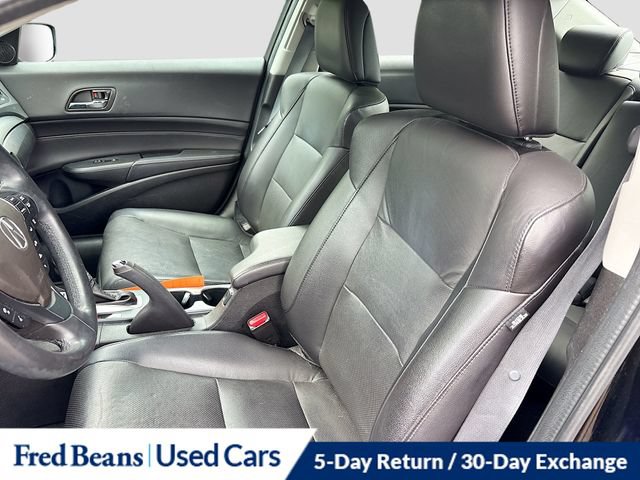Used 2017 Acura ILX FWD image 28
