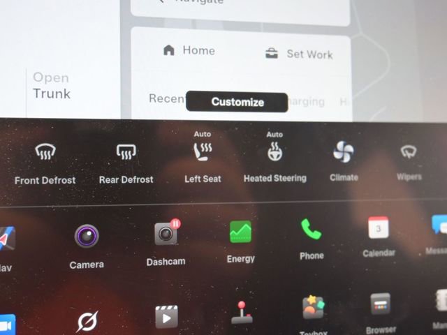 Used 2024 Tesla Model Y Performance image 21