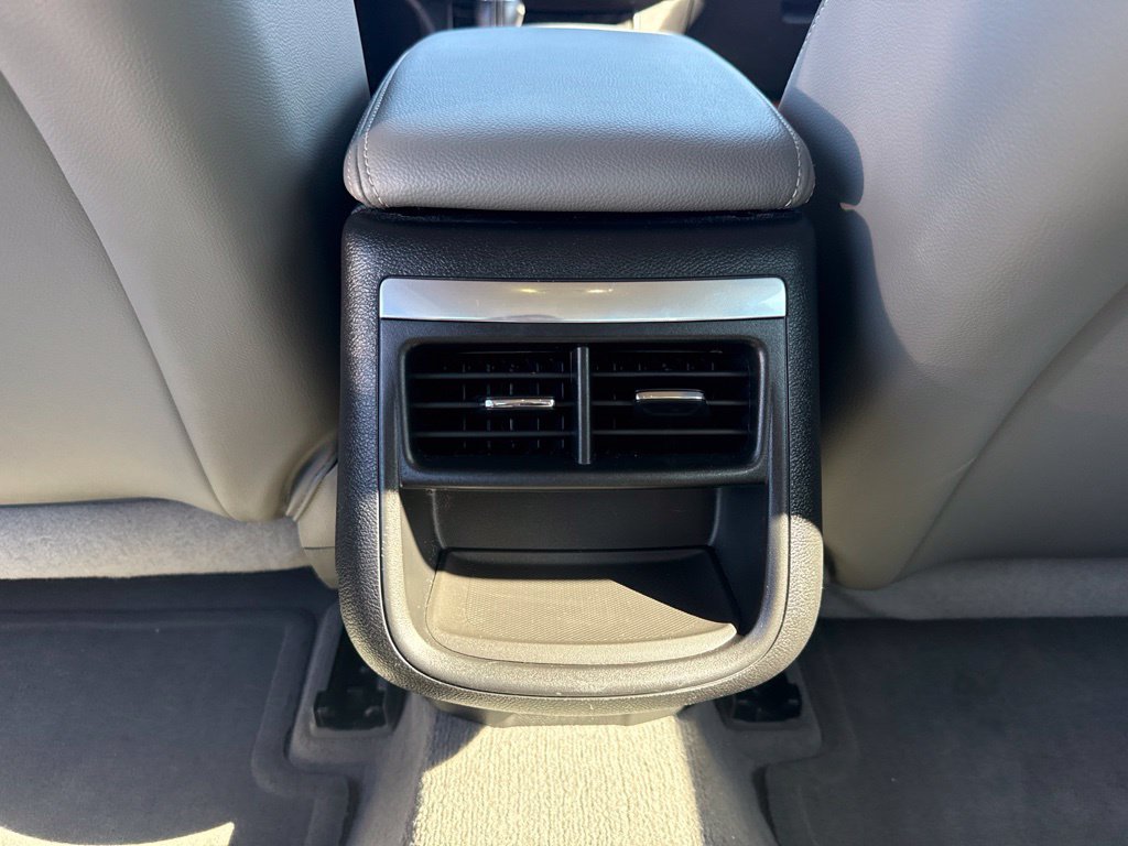 Used 2014 Chevrolet Impala LT FWD image 24