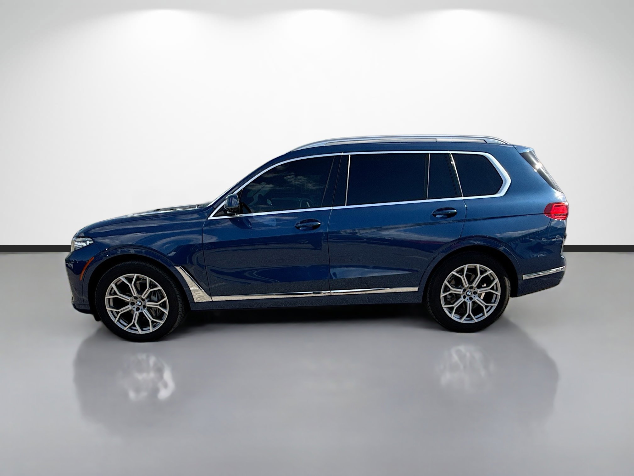 Used 2020 BMW X7 xDrive40i w/ Premium Package image 6