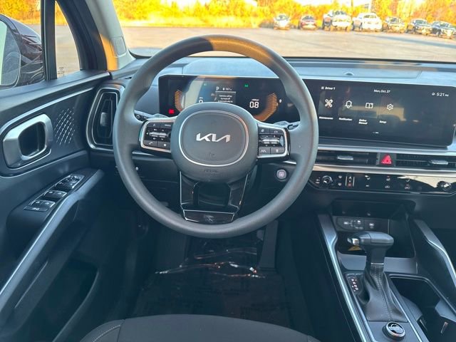 Used 2025 Kia Sorento LX image 29