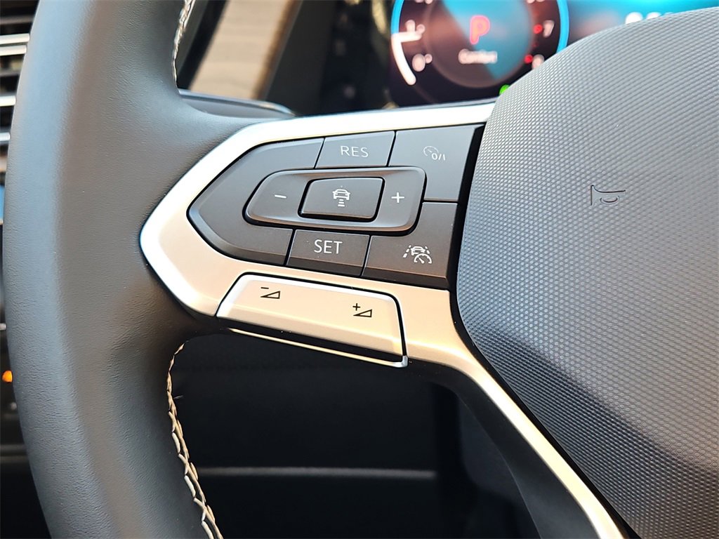 New 2026 Volkswagen Atlas SE image 16