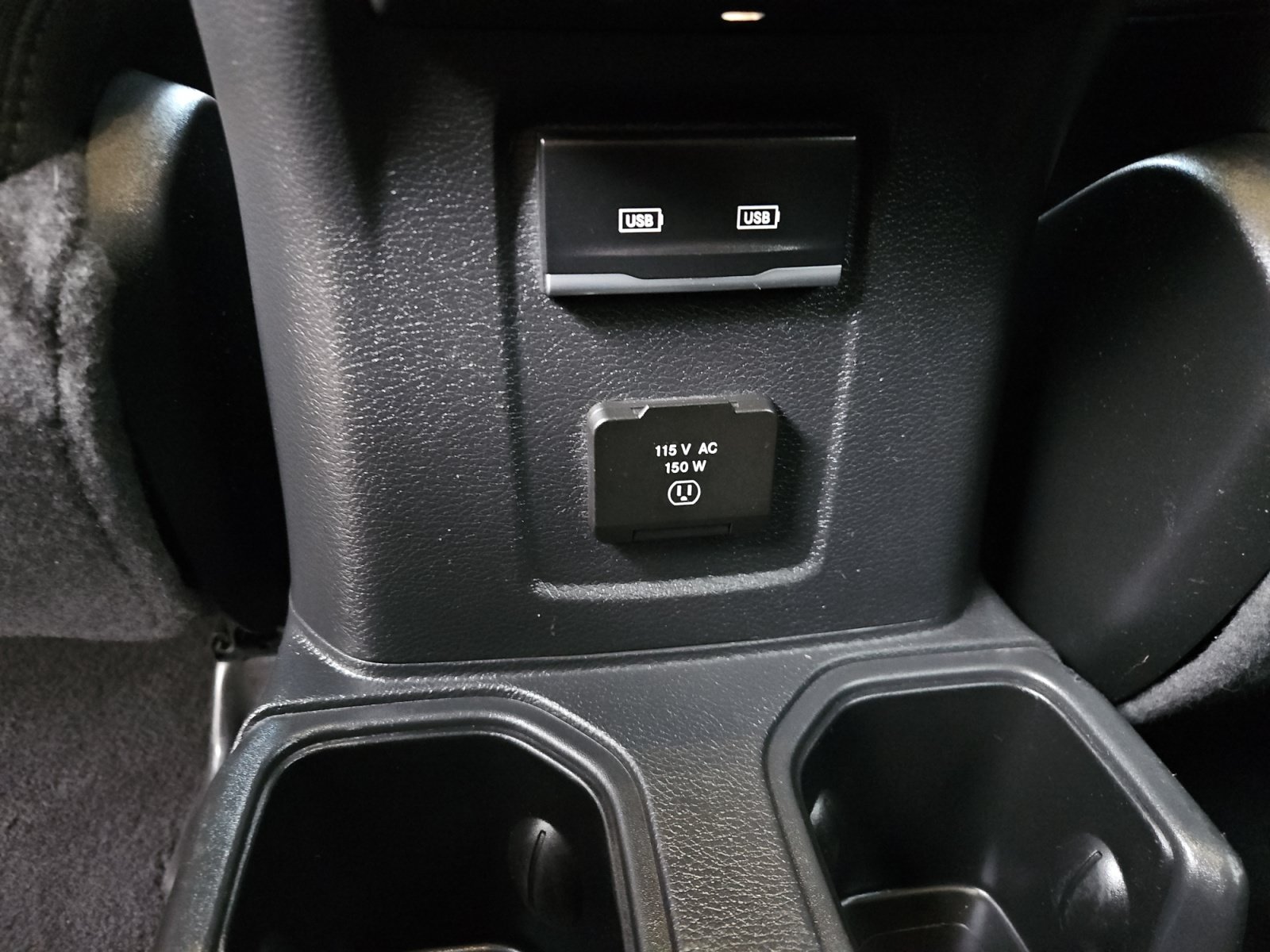 Used 2021 Jeep Wrangler Unlimited Sahara AWD/4WD image 13