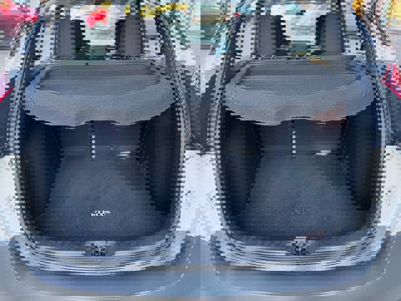 Used 2018 Nissan Kicks S image 19