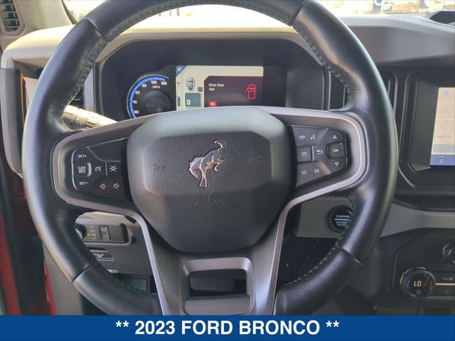Used 2023 Ford Bronco Badlands AWD/4WD image 13