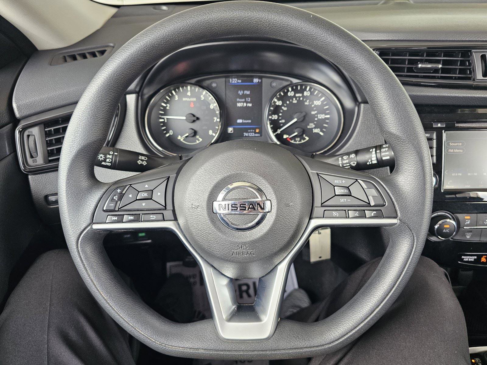 Used 2020 Nissan Rogue S image 20