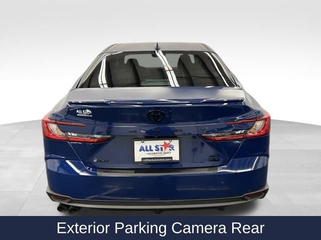 Used 2025 Toyota Camry SE image 8