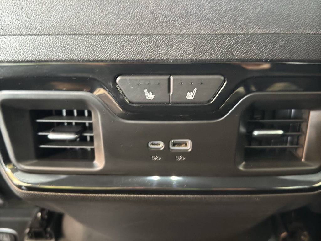 Used 2022 GMC Sierra 1500 AT4 w/ AT4 Premium Package image 15