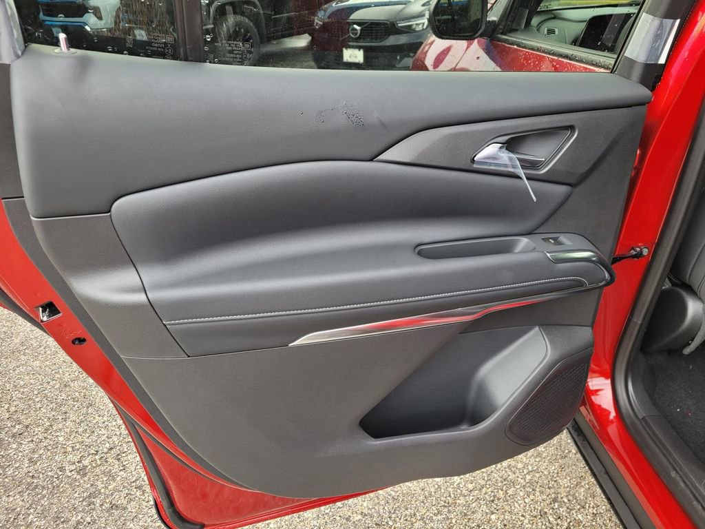 New 2026 Chevrolet Traverse LT w/ Midnight/Sport Edition image 10