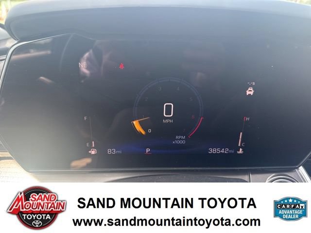 Used 2024 Chevrolet Trax ACTIV FWD image 17