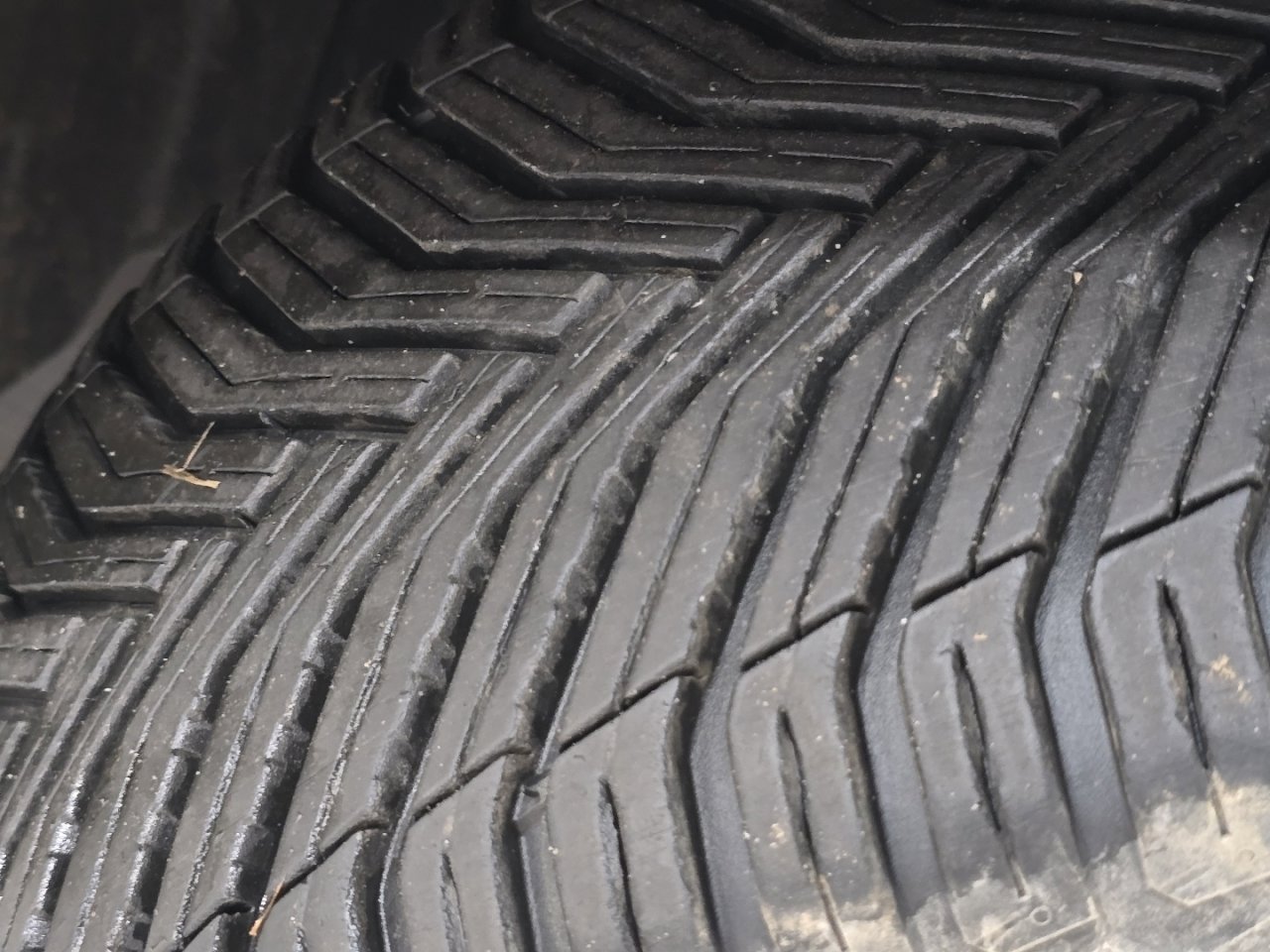 Used 2019 Lexus ES 300h w/ Accessory Package 2 image 9