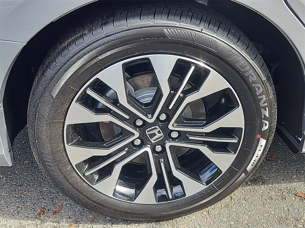 Certified 2026 Honda Odyssey Elite image 9