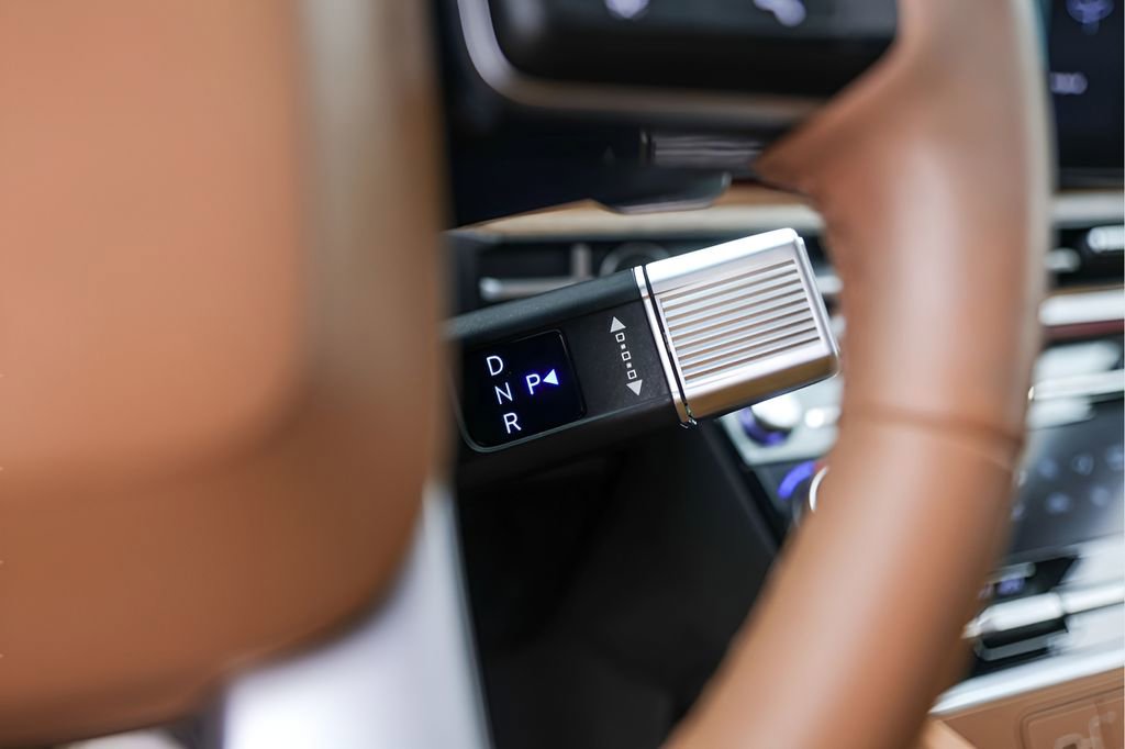 Used 2024 Hyundai Santa Fe Limited image 23