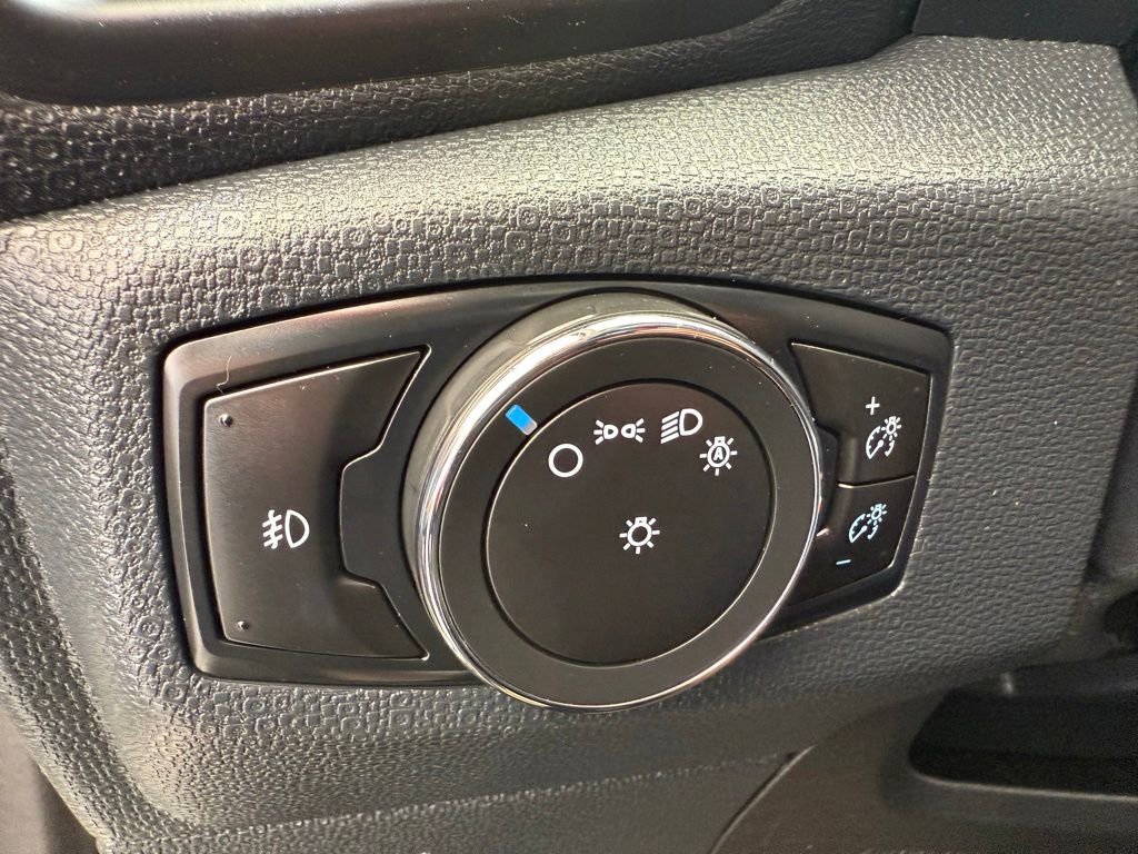 Used 2021 Ford EcoSport SE w/ SE Convenience Package FWD image 39