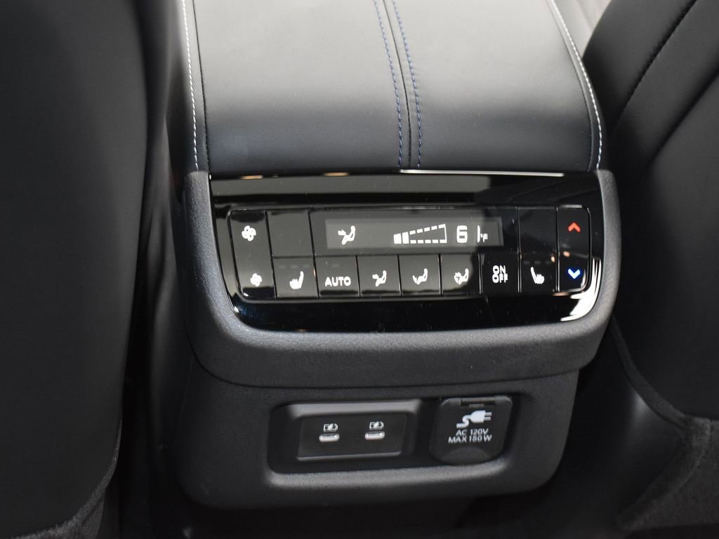 New 2026 INFINITI QX60 Autograph w/ Dark Cargo Package image 15