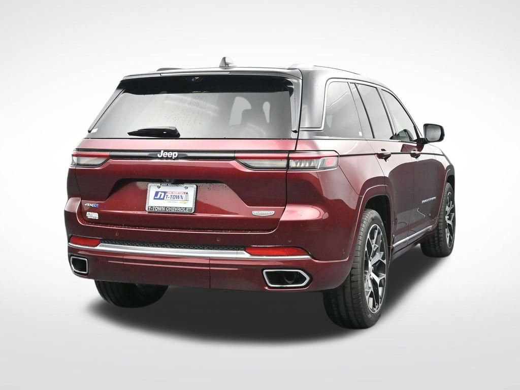 Used 2023 Jeep Grand Cherokee Summit image 11