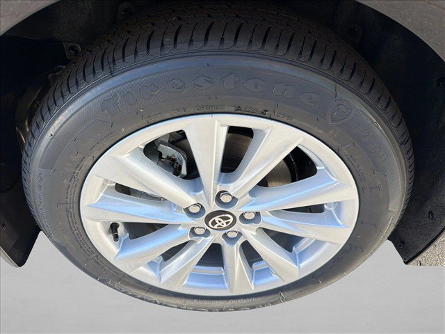 New 2027 Toyota Corolla LE w/ LE Premium Package FWD image 17
