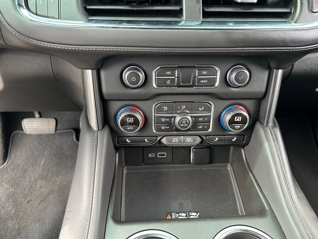 Used 2022 Chevrolet Tahoe LT w/ Luxury Package image 33