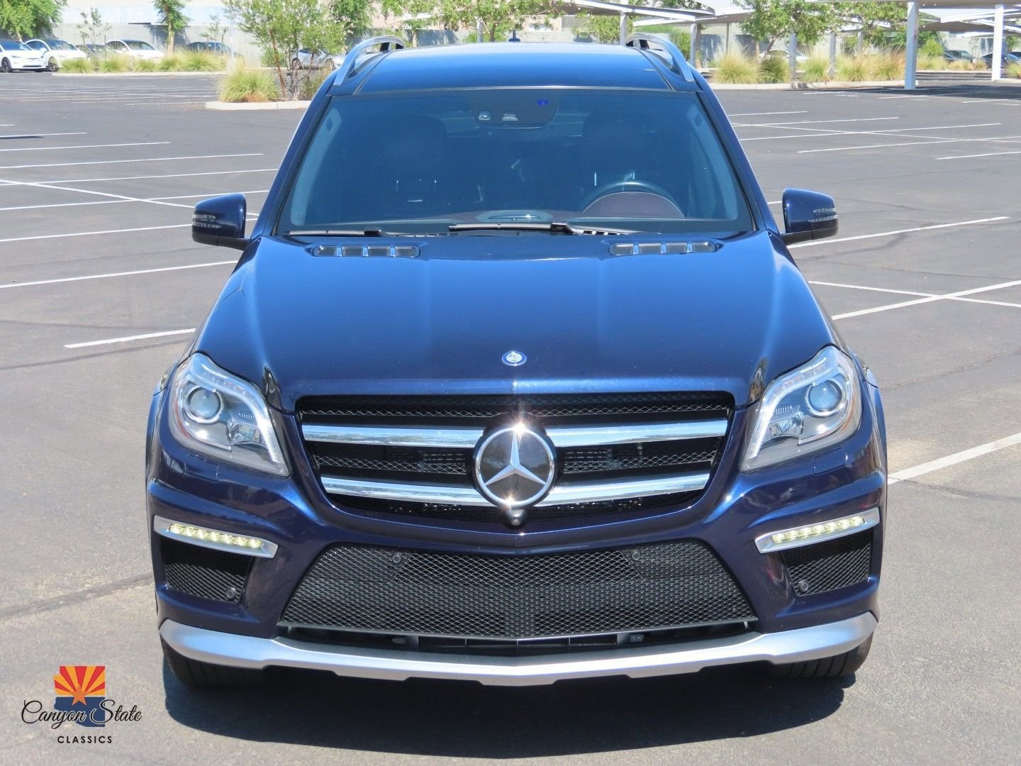 Used 2016 Mercedes-Benz GL 63 AMG 4MATIC image 34