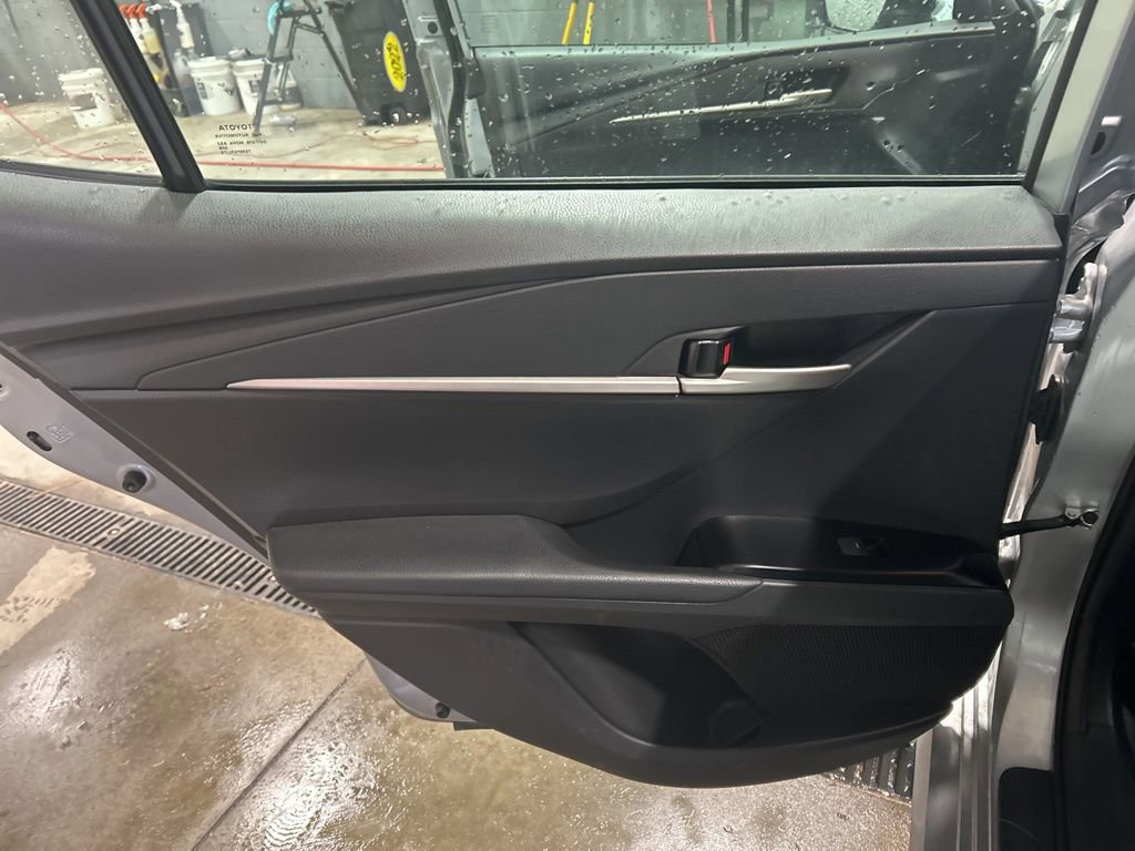 Used 2025 Toyota Camry LE image 16