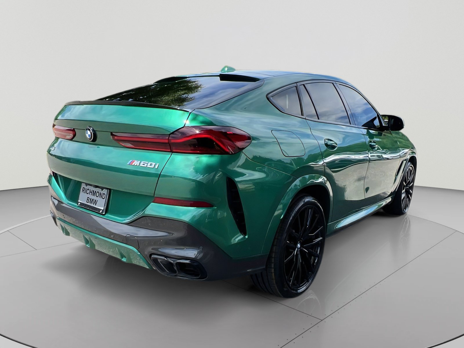 Used 2025 BMW X6 M60i AWD/4WD image 9