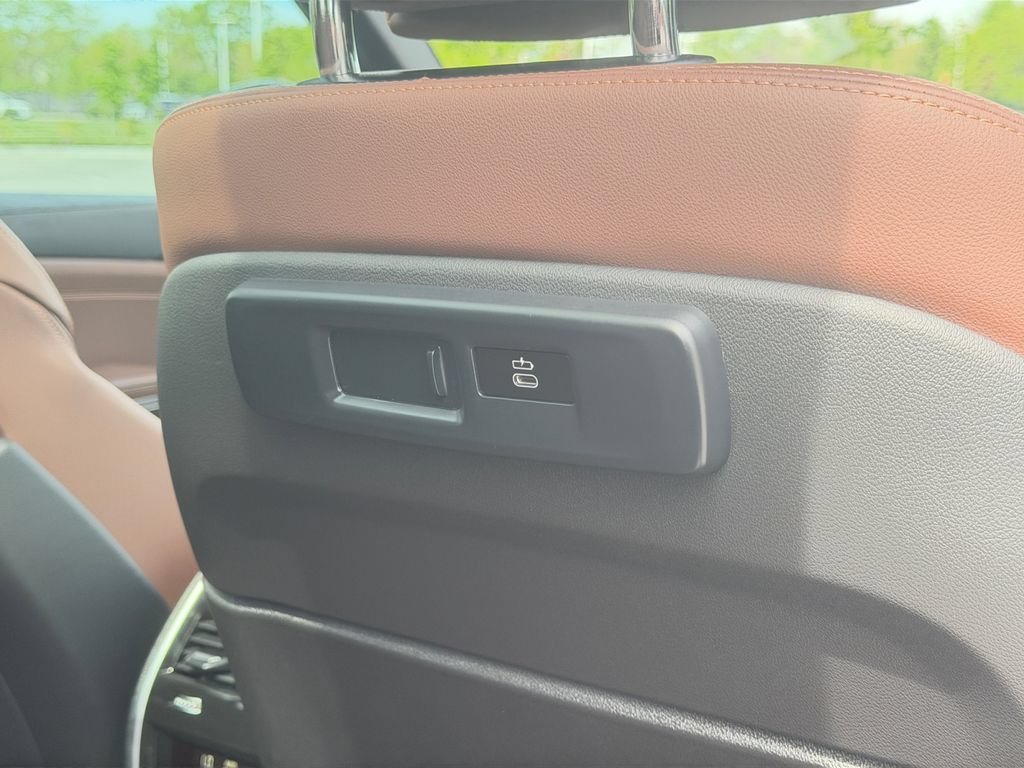 Used 2022 BMW X5 M50i w/ Premium Package AWD/4WD image 51
