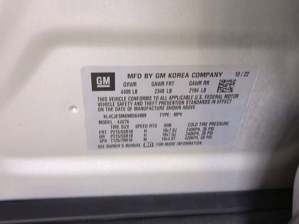 Used 2022 Buick Encore Preferred w/ Safety Package AWD/4WD image 39