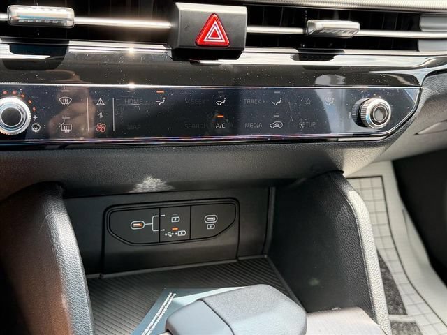 New 2026 Kia Sportage LX AWD/4WD image 19