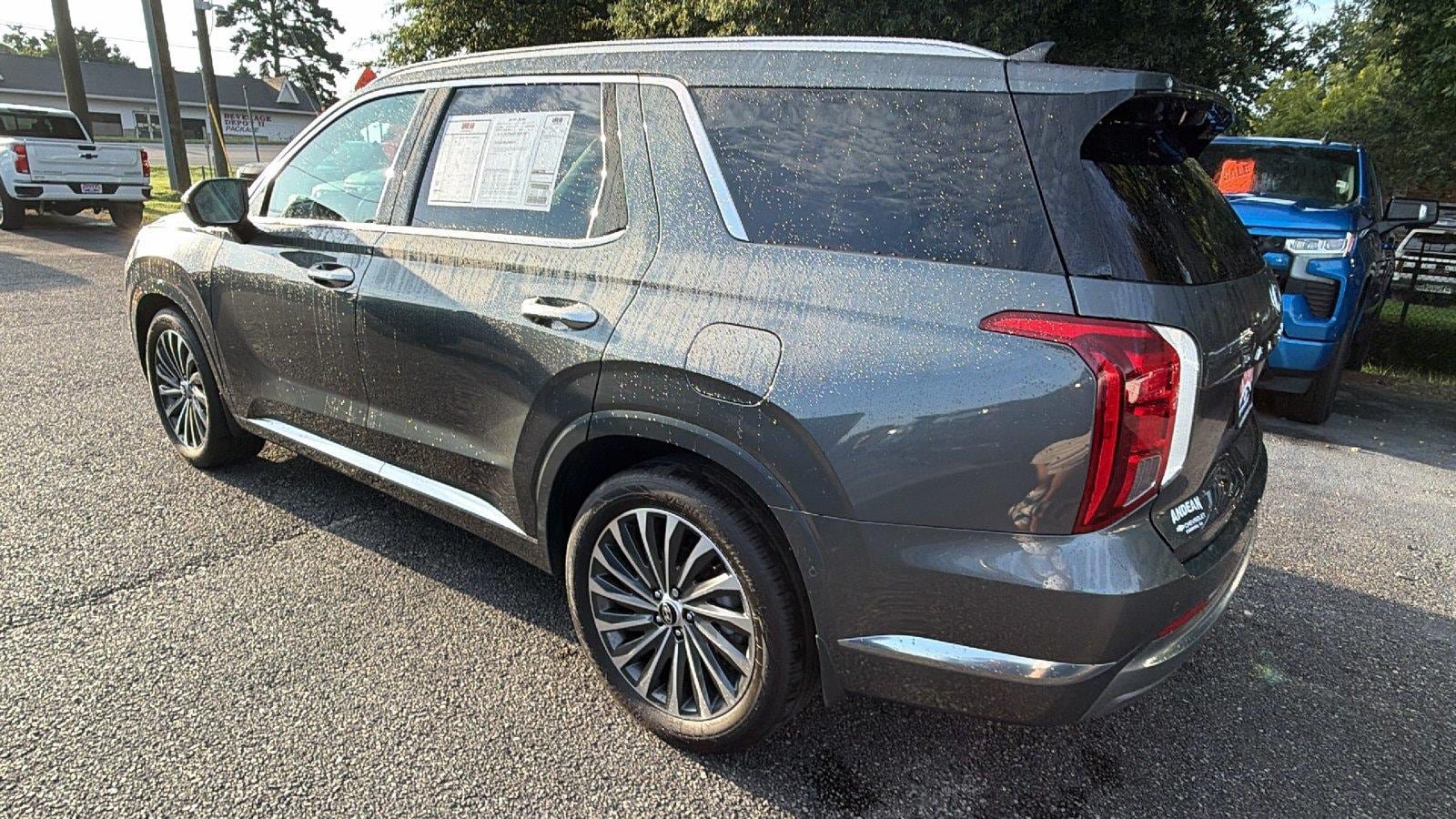 Used 2025 Hyundai Palisade Calligraphy FWD image 10