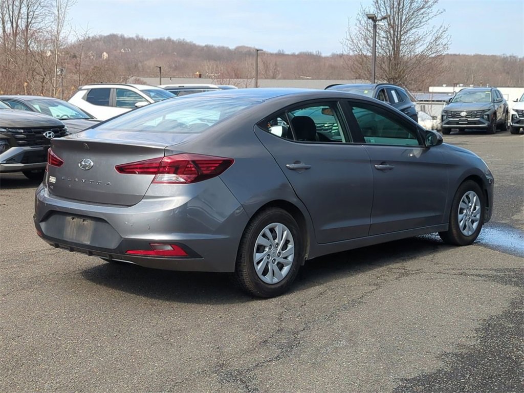 Used 2020 Hyundai Elantra SE w/ Cargo Package (C1) image 3