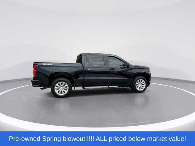 Used 2021 Chevrolet Silverado 1500 Custom w/ LPO, Dark Essentials Package AWD/4WD image 8