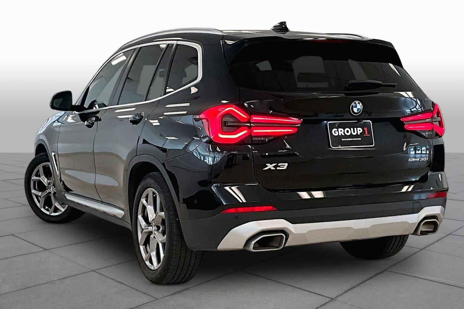 Used 2024 BMW X3 sDrive30i w/ Convenience Package w/ZPA RWD image 11