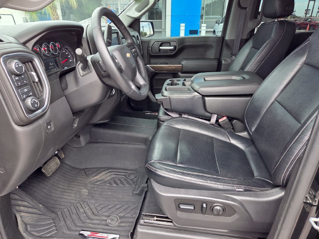 Used 2021 Chevrolet Silverado 1500 LT w/ All Star Edition Plus AWD/4WD image 6