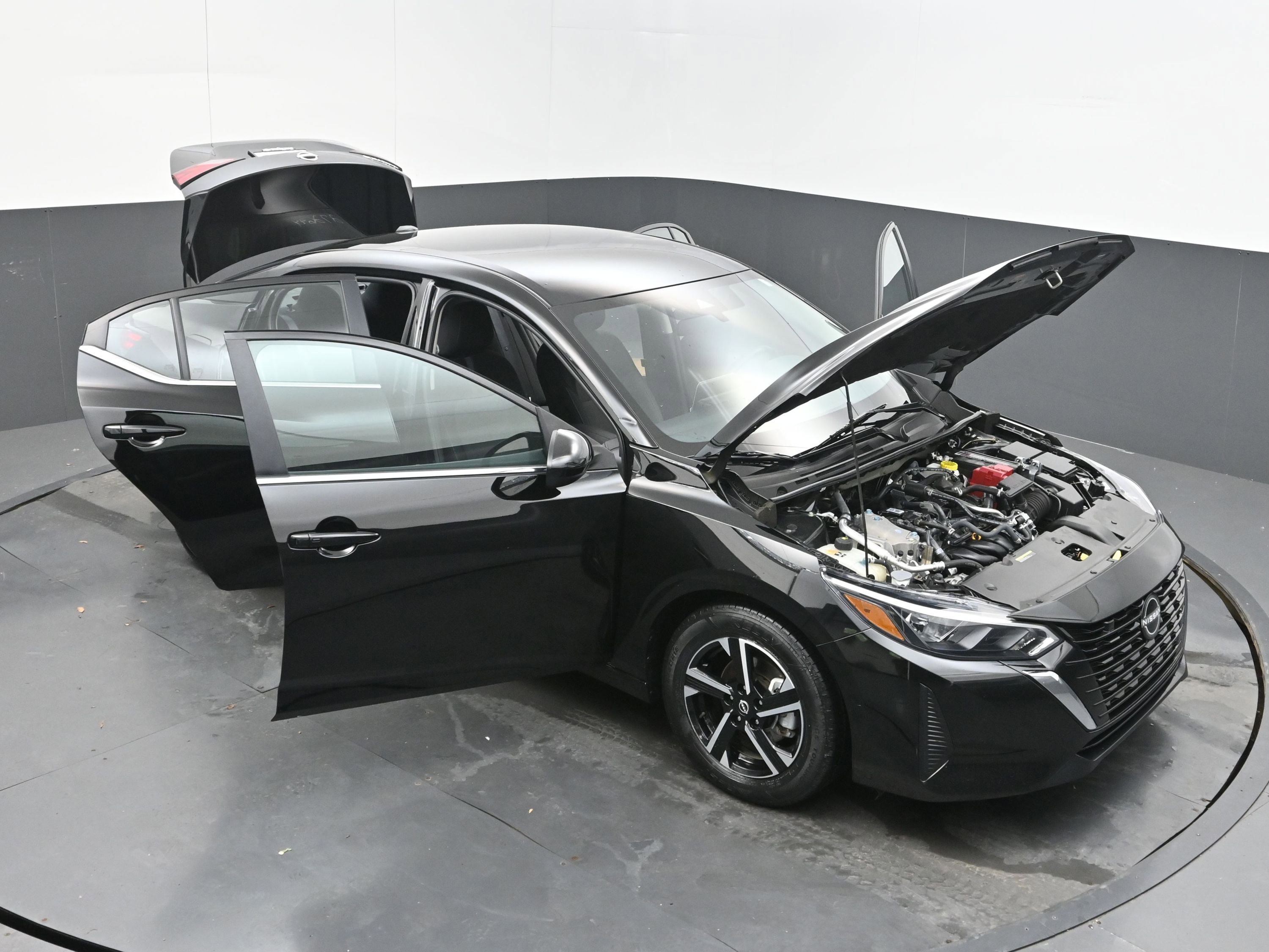 Used 2025 Nissan Sentra SV FWD image 39