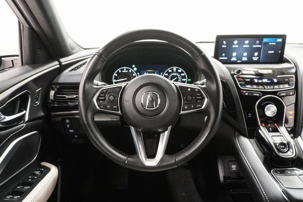 Used 2025 Acura RDX SH-AWD image 15