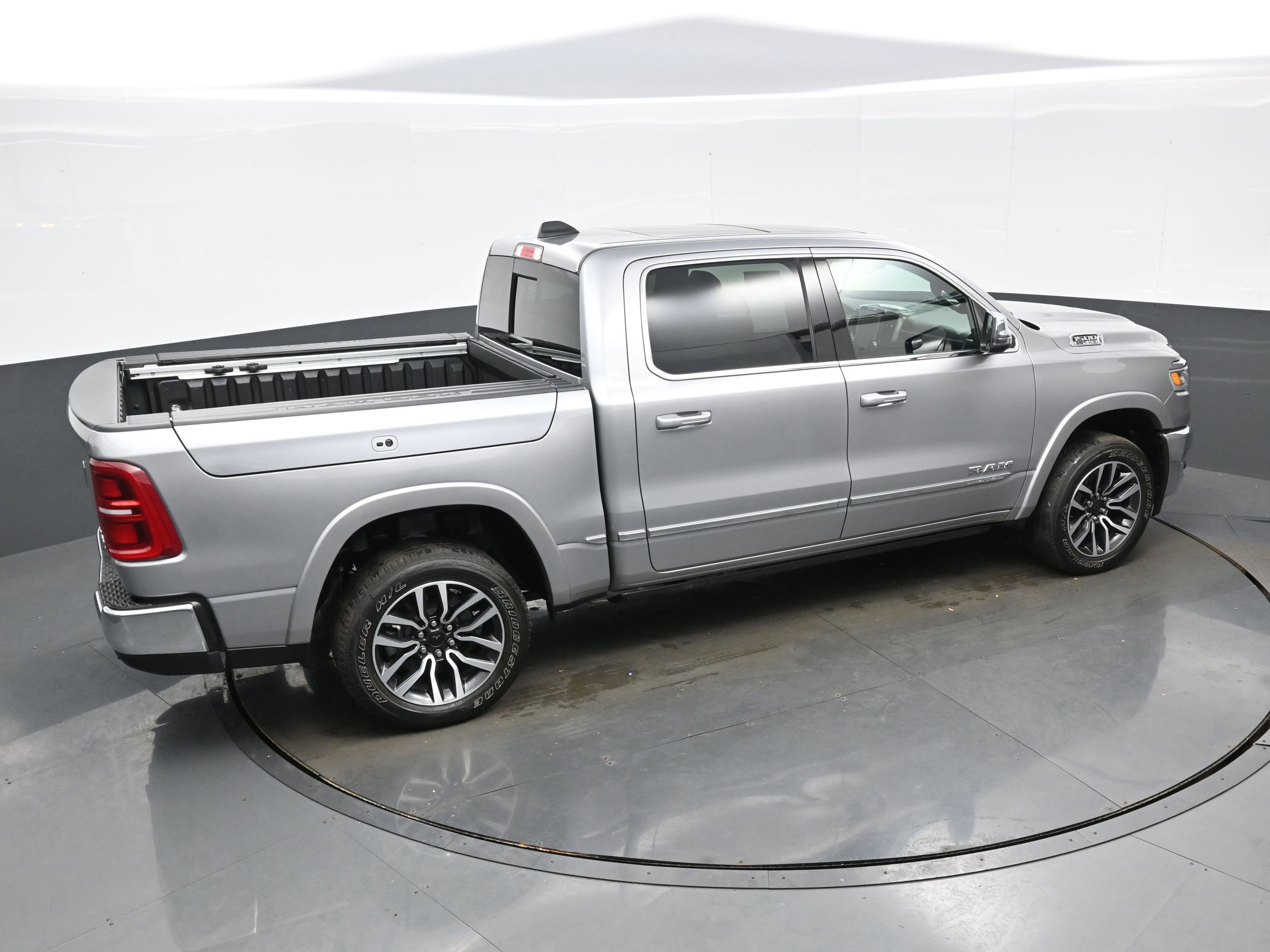 Used 2025 RAM 1500 Limited image 37