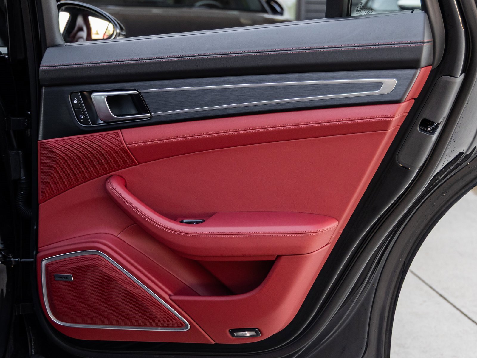 Used 2023 Porsche Panamera GTS image 36