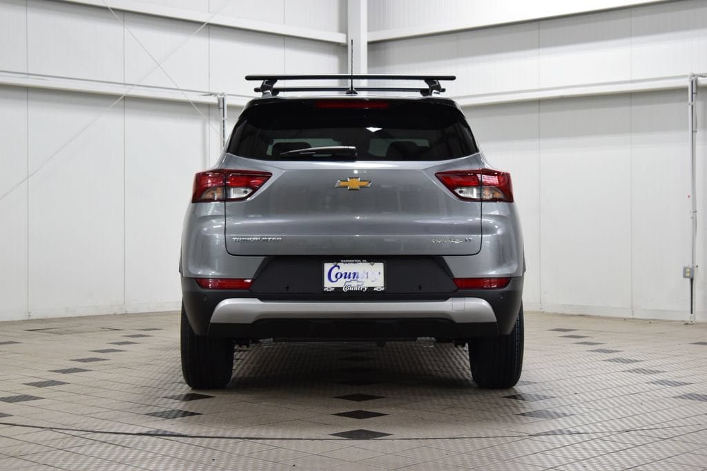 New 2026 Chevrolet TrailBlazer LT w/ Convenience Package FWD image 7