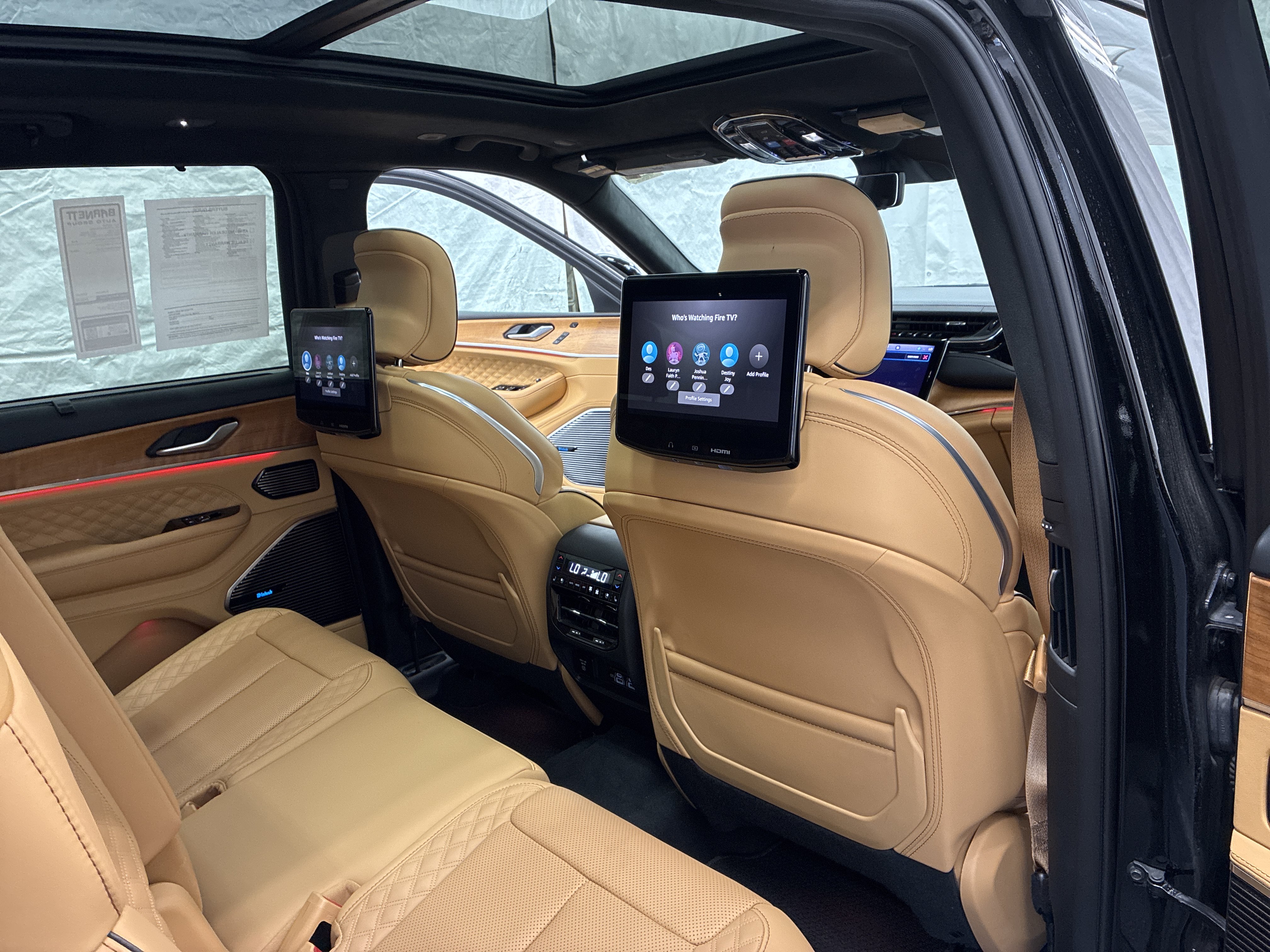 Certified 2024 Jeep Grand Cherokee L Summit AWD/4WD image 13