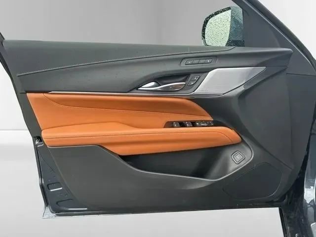 New 2025 Cadillac CT4 Premium Luxury image 17