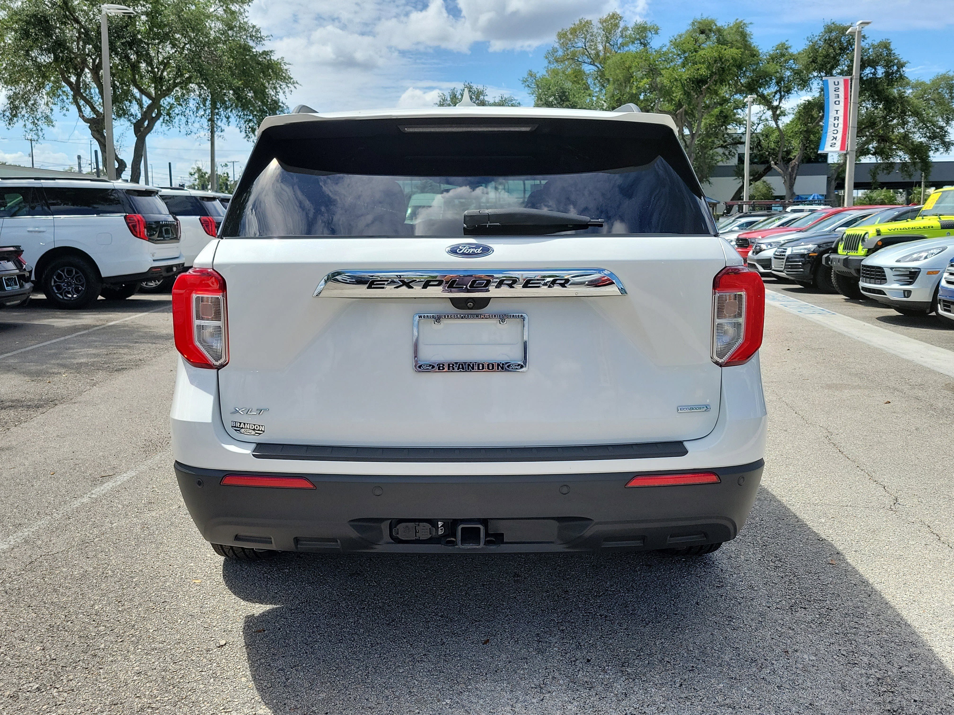 Used 2020 Ford Explorer XLT w/ Class III Trailer Tow Package RWD image 8