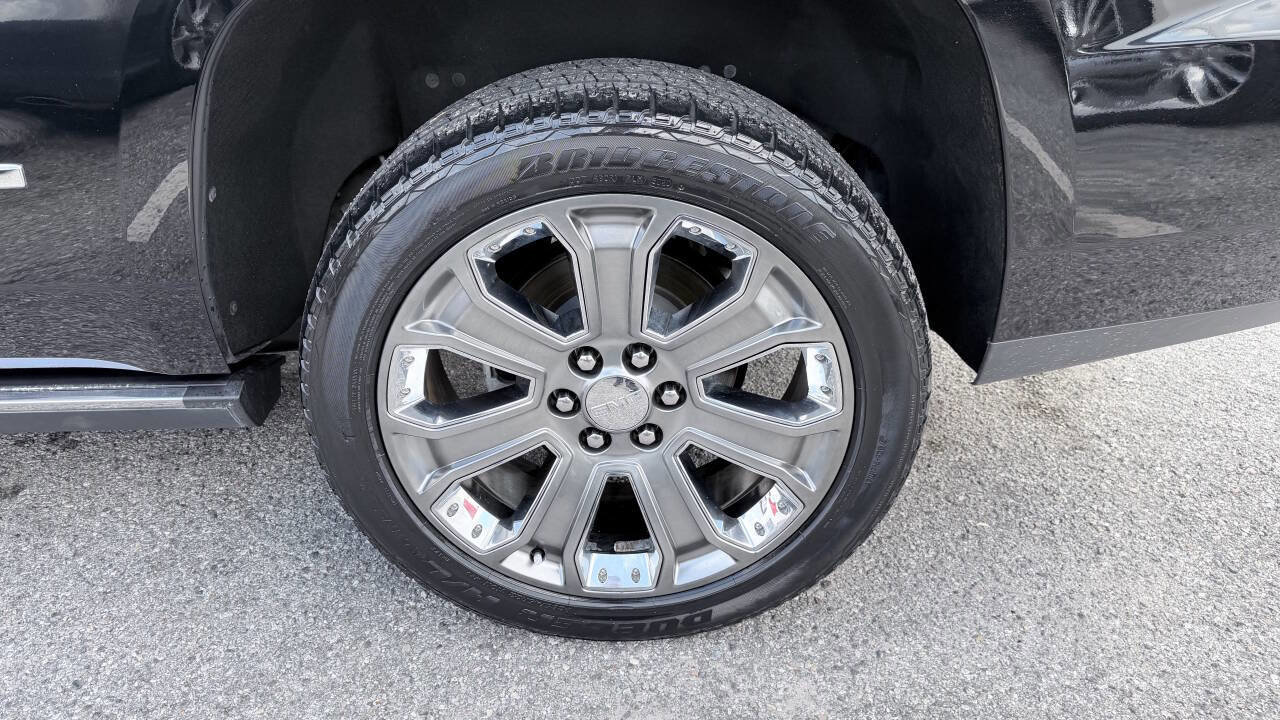 Used 2015 GMC Yukon Denali w/ Premium Package AWD/4WD image 9