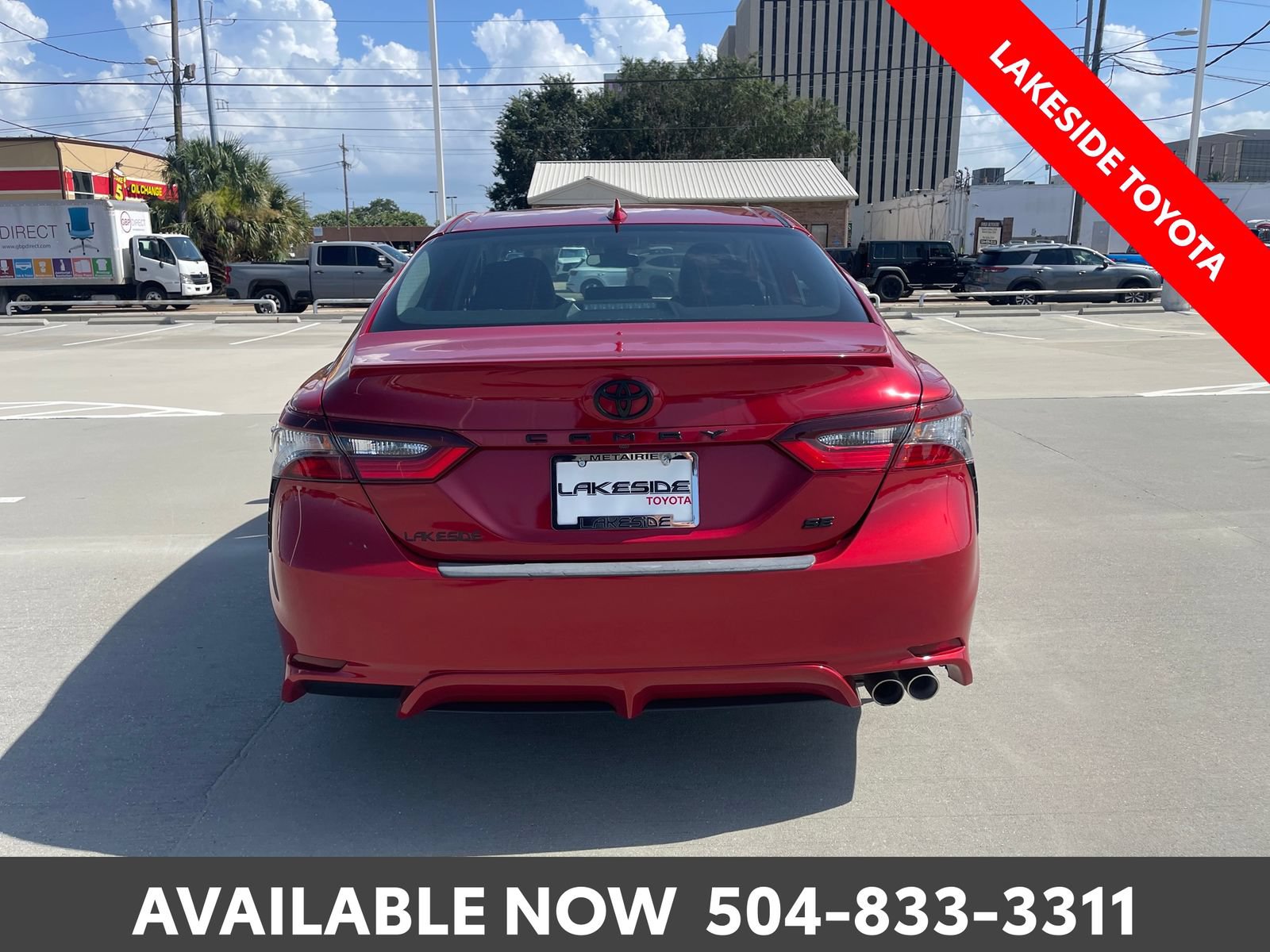 Used 2022 Toyota Camry SE FWD image 4