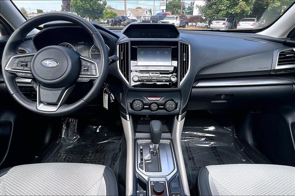 Used 2019 Subaru Forester Premium w/ All-Weather Package AWD/4WD image 16
