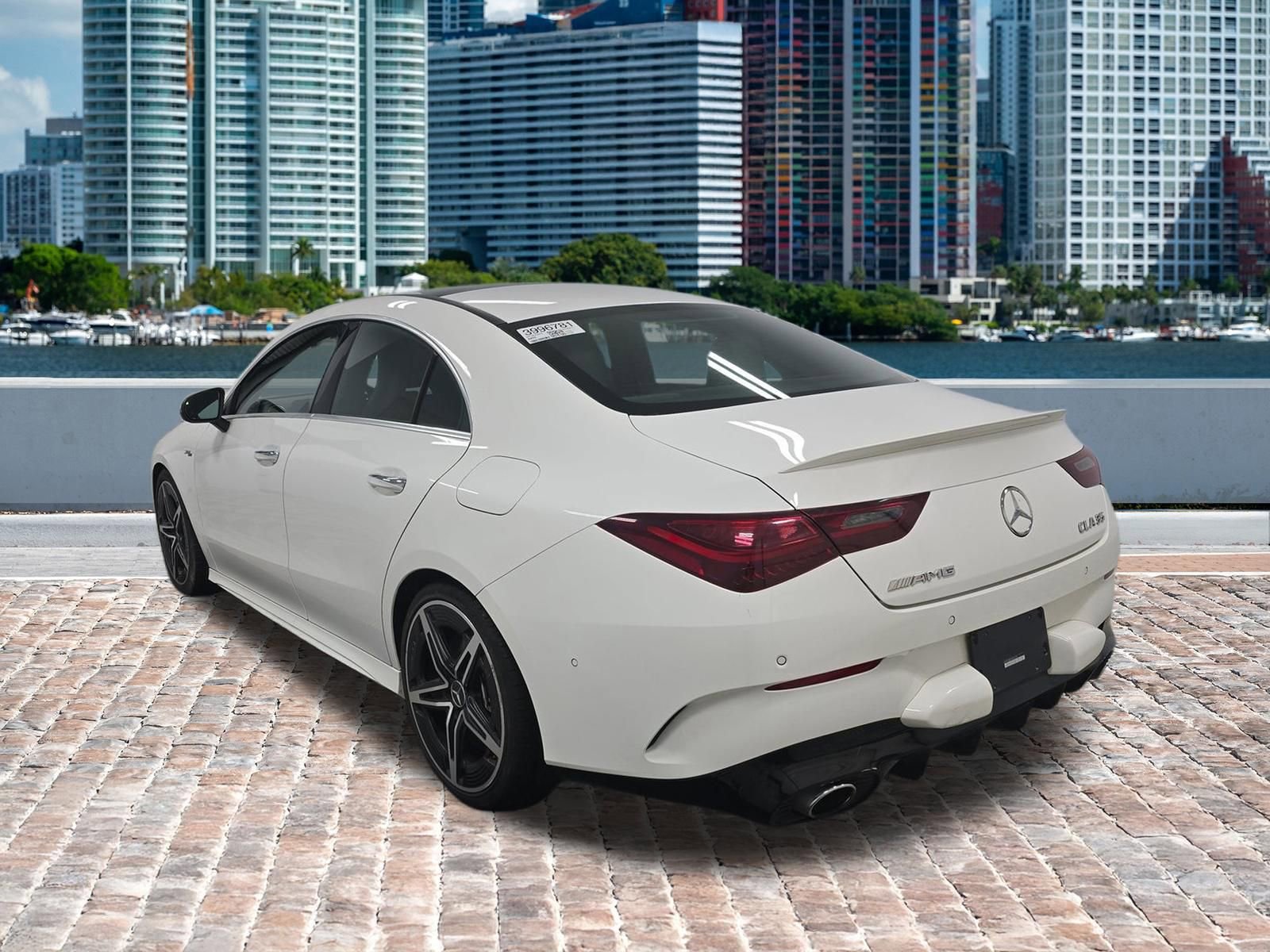 Used 2024 Mercedes-Benz CLA 35 AMG 4MATIC image 27
