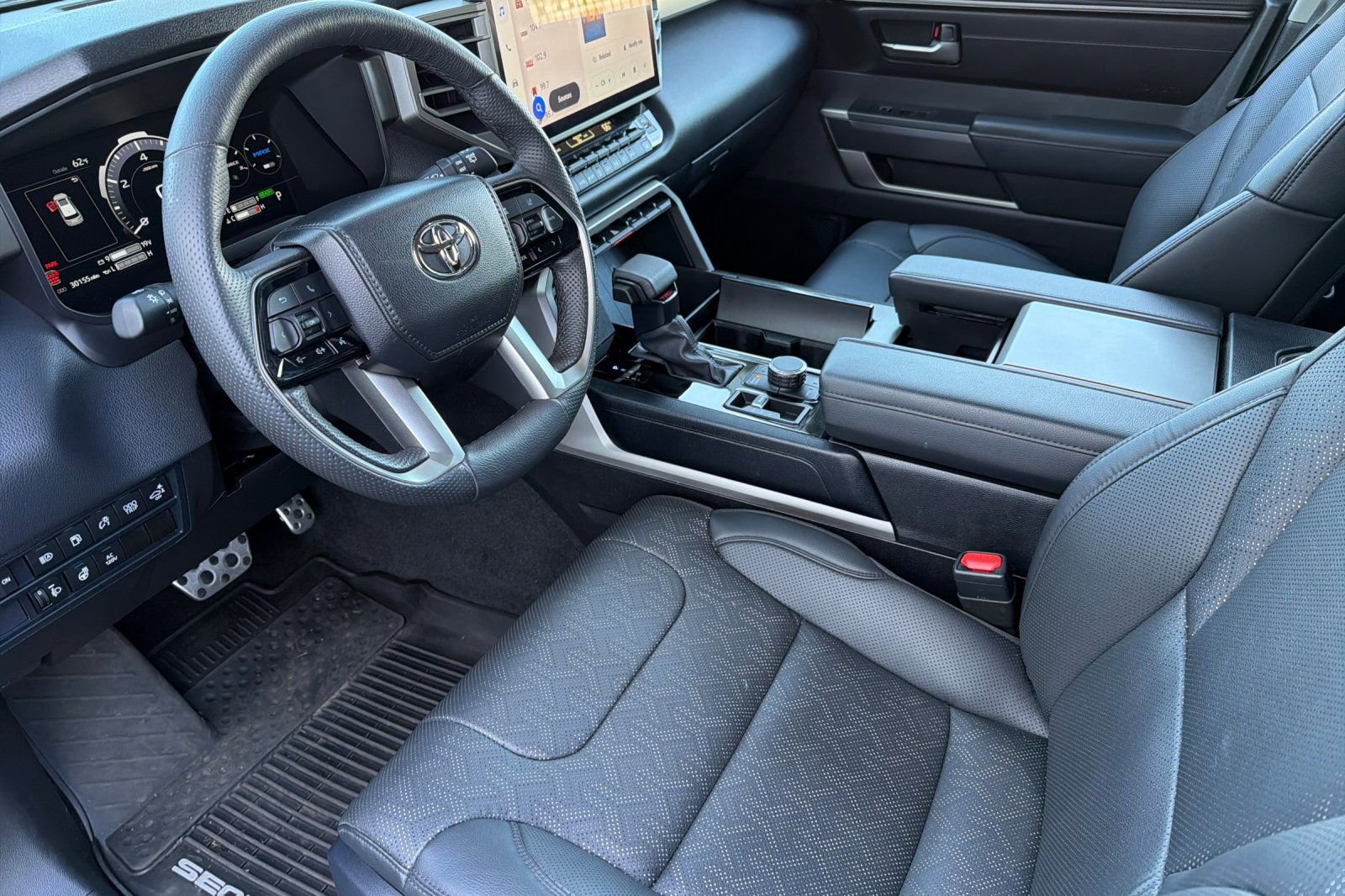 Used 2024 Toyota Sequoia SR5 w/ SR5 Premium Package image 10